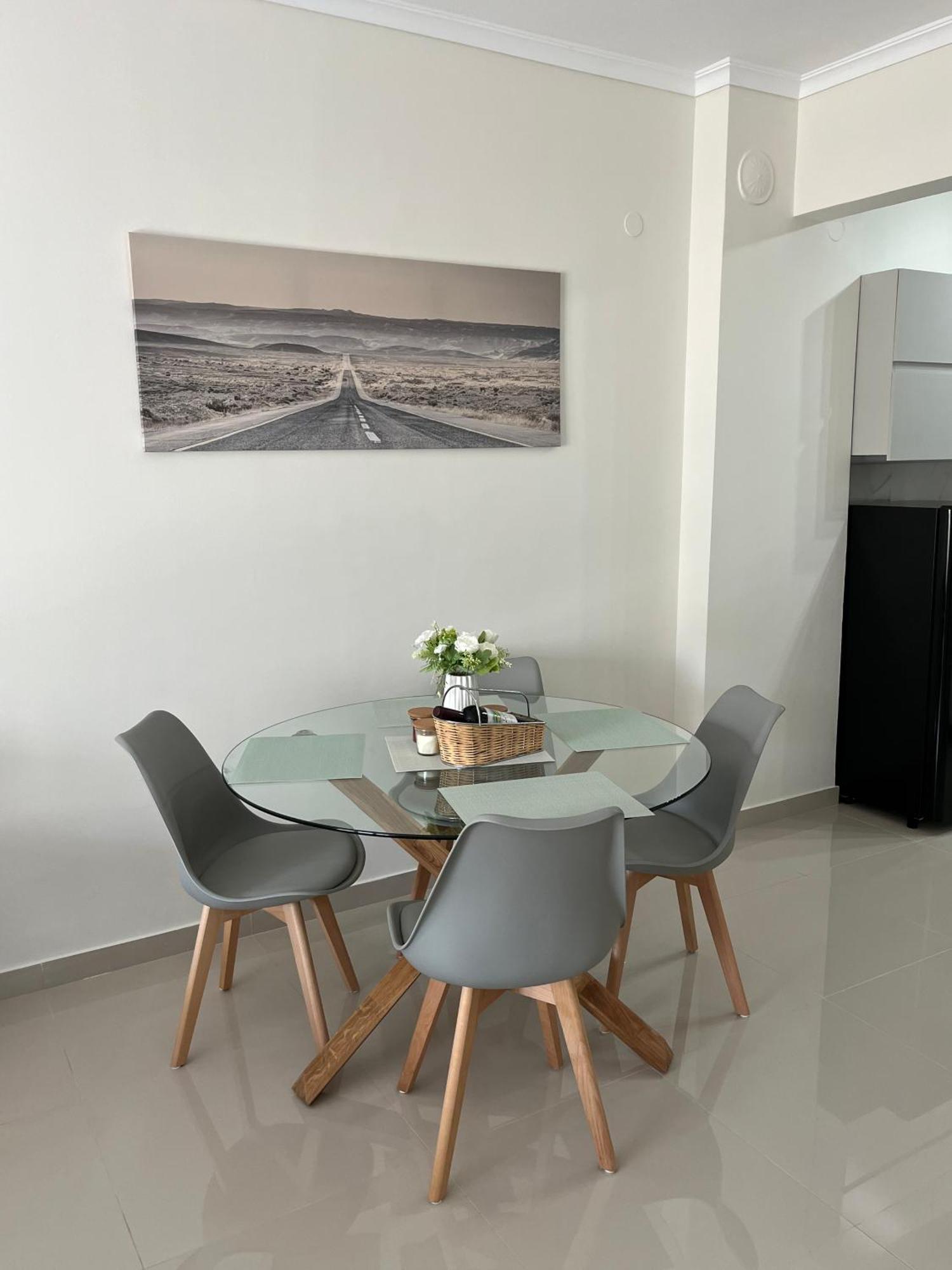 Irene Beach Front Luxury Suite Peraia  Luaran gambar
